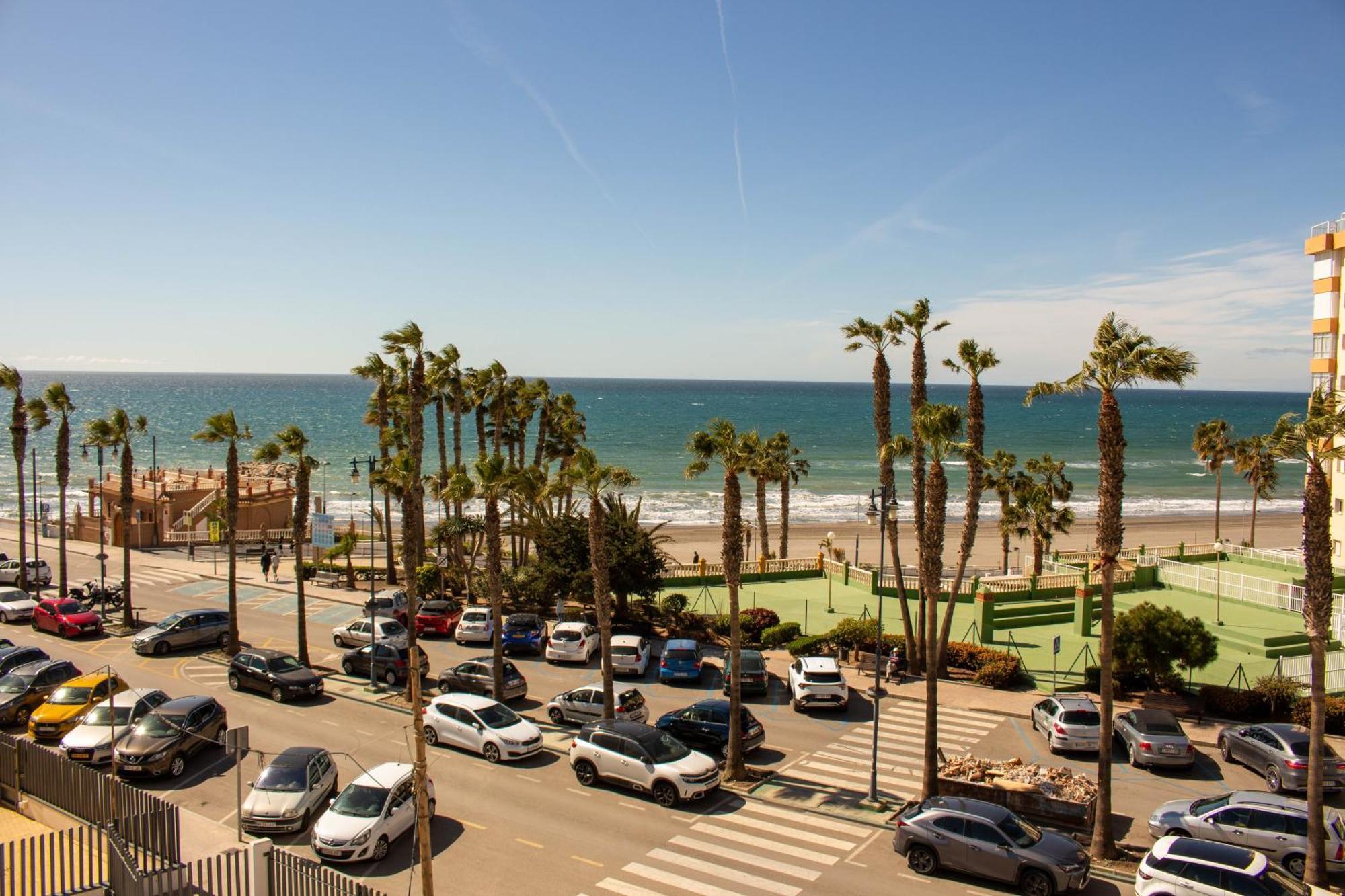 Apartamento Ruselo 308. Loft En Paseo Maritimo De Torrox Costa Exterior foto